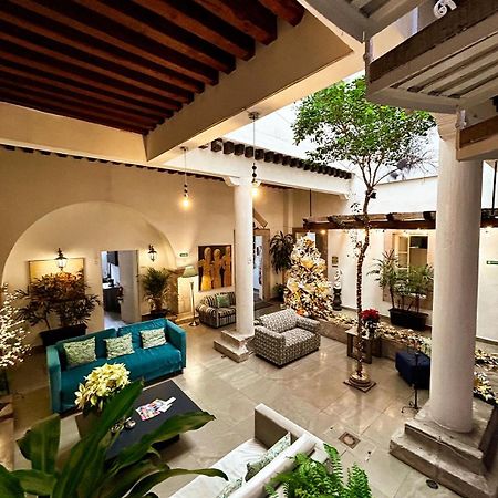M Hoteles Concepto Морелия Экстерьер фото