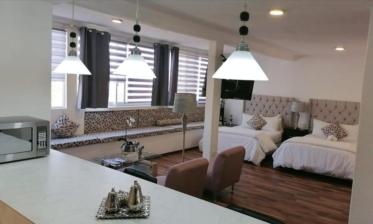 M Hoteles Concepto Морелия Экстерьер фото