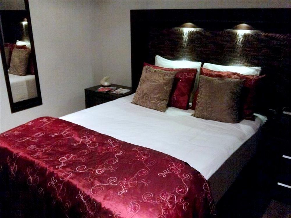 M Hoteles Concepto Морелия Экстерьер фото