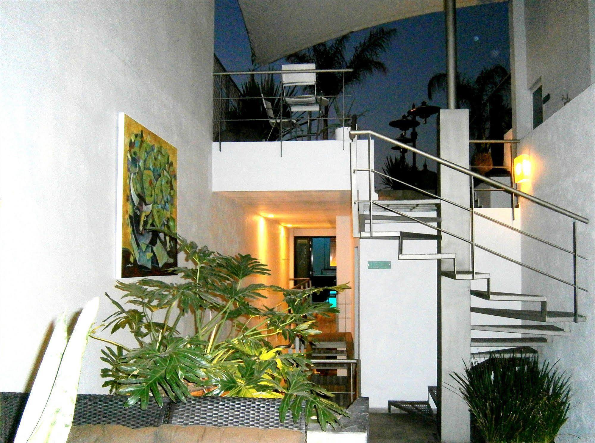 M Hoteles Concepto Морелия Экстерьер фото
